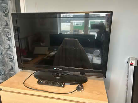 Photo of free TV - 31 inch screen (SG1) #1