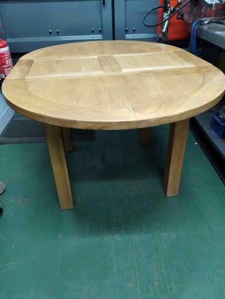 Photo of free Oak Dining Table (Stowmarket) #2