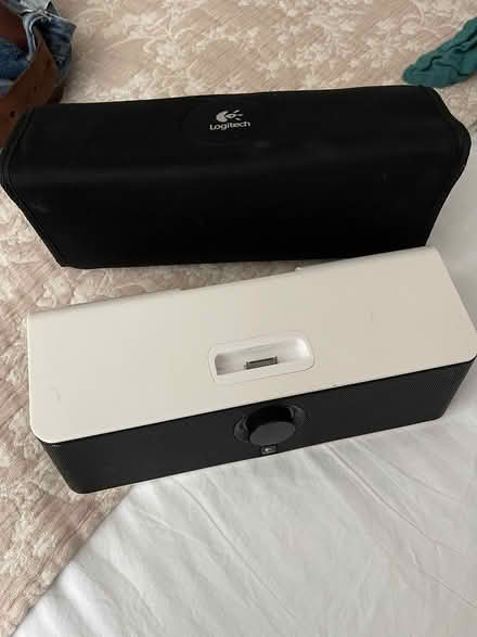 Photo of free Logitech iPhone 4 speaker box (Catford SE6 1HB) #1