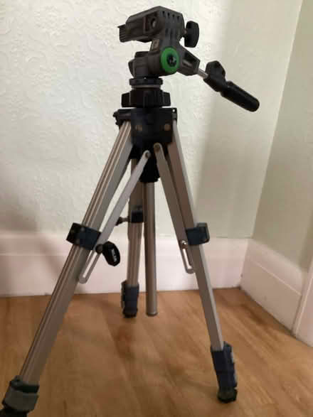 Photo of free Tripod for camera (Seaside BN22) #1