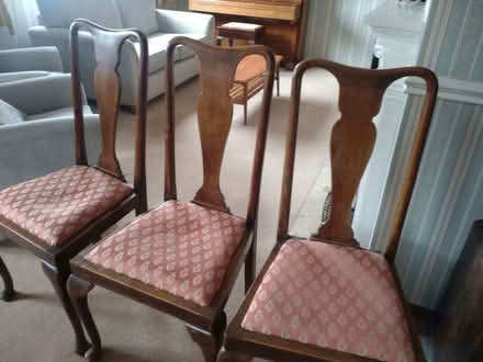 Photo of free Dining chairs x 4 (Wem SY4) #1