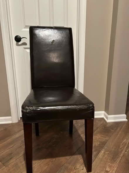 Photo of free Parson chair (Warrenville and Herrick Roads) #1