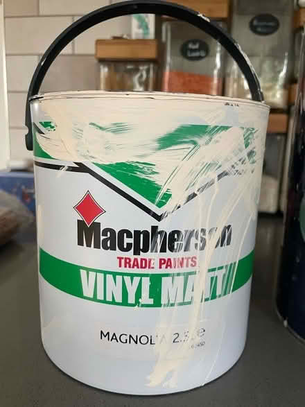 Photo of free Wall/ceiling Matt paint magnolia 2.5L (Fort Kinnaird EH15) #1