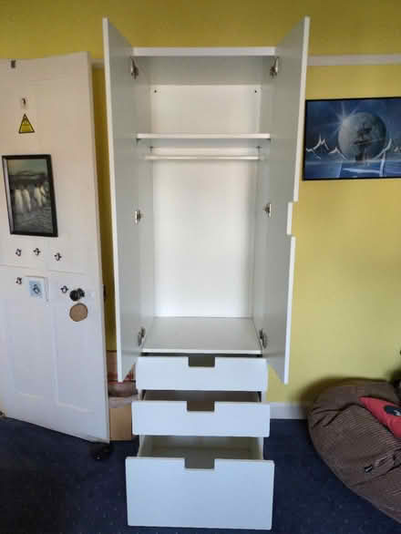 Photo of free Narrow wardrobe - great condition (Gosforth NE3) #2