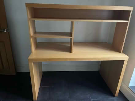 Photo of free Desk (Shepherds Bush) #2