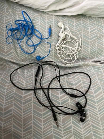 Photo of free Corded headphones (Ypsilanti) #1