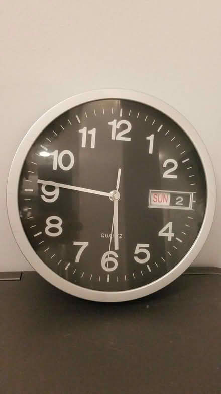 Photo of free Wall clock (Riverside South) #1