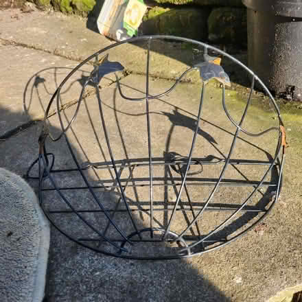 Photo of free Wall Hanging Baskets (Cromford DE4) #3