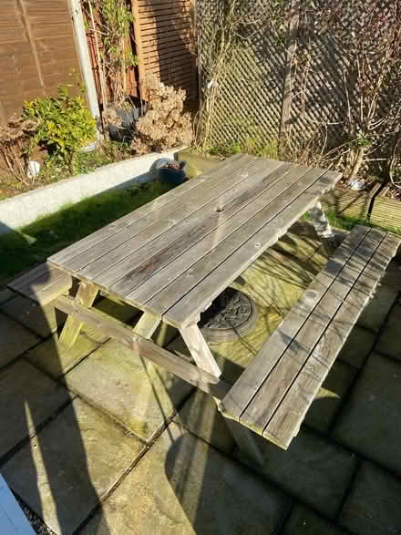 Photo of free 5ft, 6 seater used picnic bench (Addlestone KT15) #1