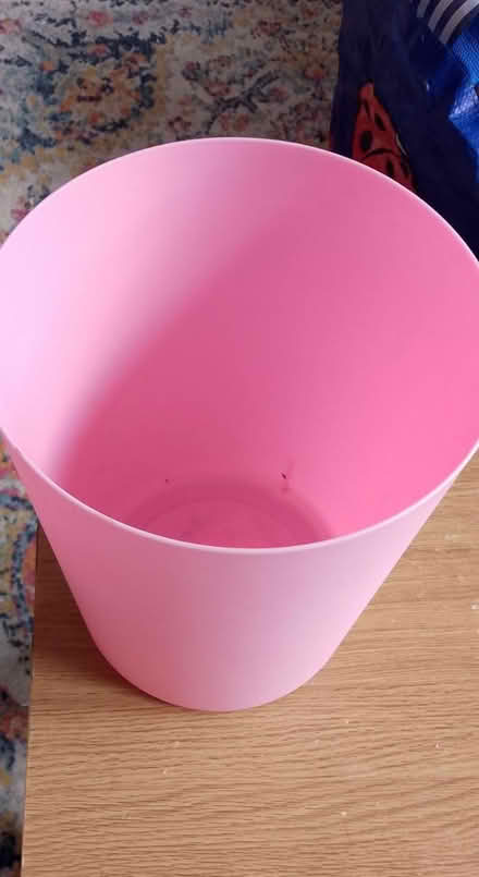 Photo of free Pink plastic bin (Gu466jq) #1