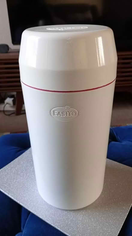 Photo of free Easiyo Yoghurt Maker - flask only (Shiregreen S5) #1