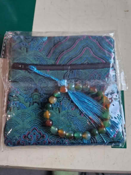 Photo of free Beads and gift pouch (EN3) #2