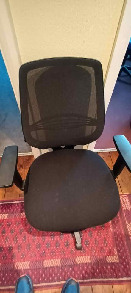 Photo of free Black office chair (West Malling) #1