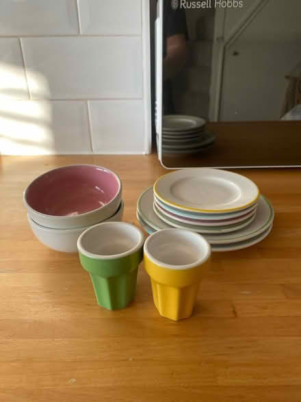 Photo of free Small plates/bowls/cups (Chelmsford CM1) #1