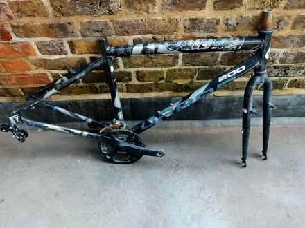 Photo of free Claude butler hybrid bike frame (Spitalfields E1) #1