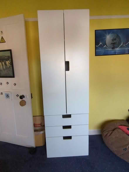 Photo of free Narrow wardrobe - great condition (Gosforth NE3) #1