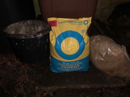 Photo of free Unopened 25kg bag cement, building sand, bucket (Hastings TN35) #2