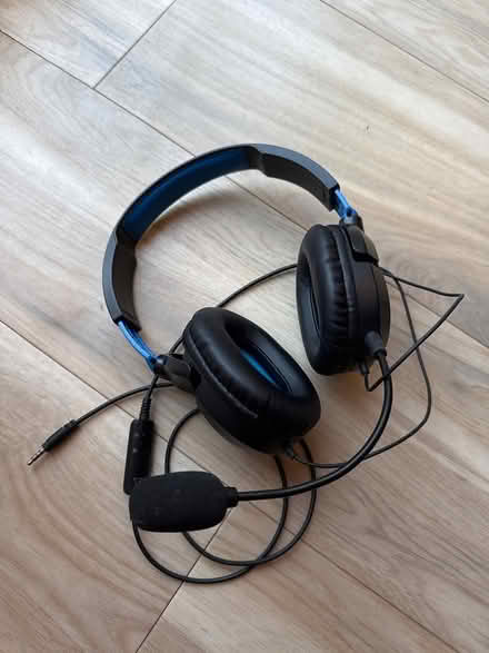 Photo of free Turtle Beach Gaming Headphones (HP15 Holmer Green) #1