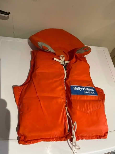 Photo of free Chilld’s Buoyancy Aid (Quinton B32) #1