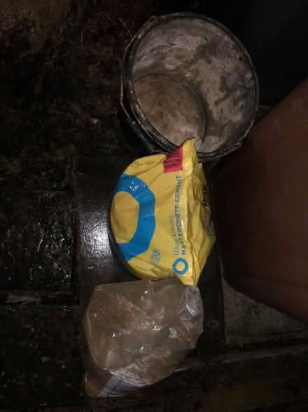 Photo of free Unopened 25kg bag cement, building sand, bucket (Hastings TN35) #3