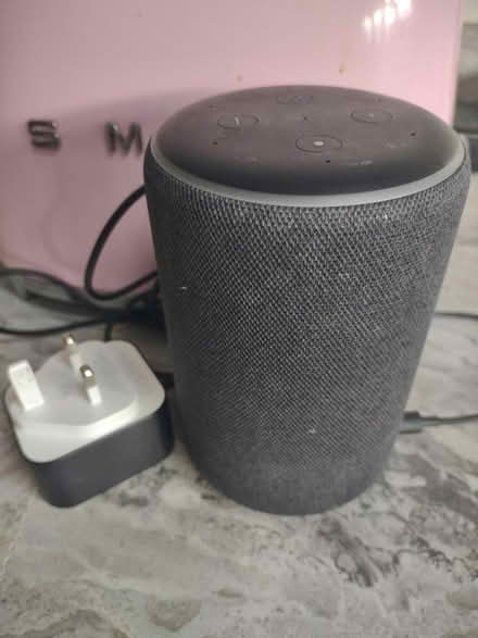 Photo of free Broken alexa (WA6 Helsby) #1