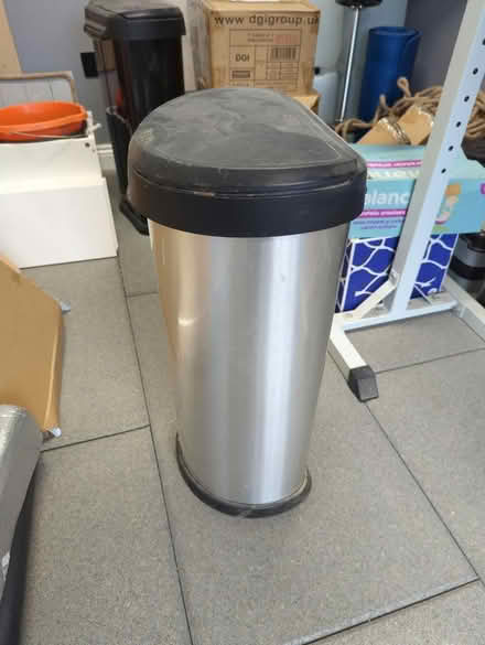 Photo of free Push-to-open bin (Mountain Ash CF45) #1