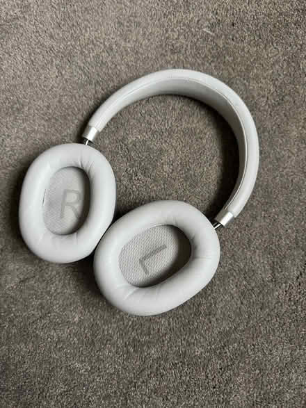 Photo of free Bluetooth Headphones (HP15 Holmer Green) #2