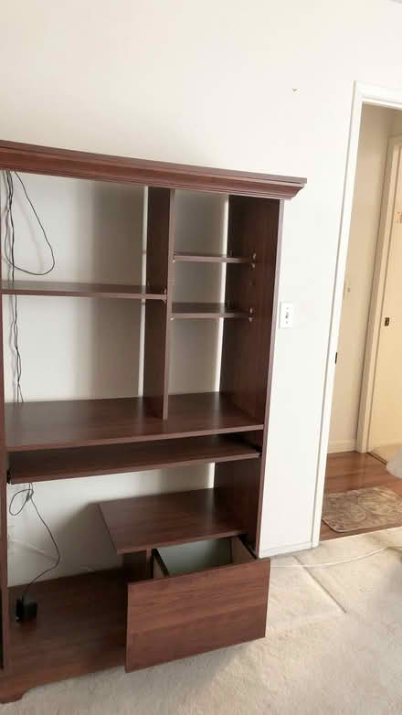 Photo of free Computer Desk (Sunnyvale; Fremont ave x Wolfe) #1