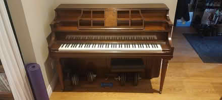 Photo of free Heintzman piano, up-right (Davisville village area) #2