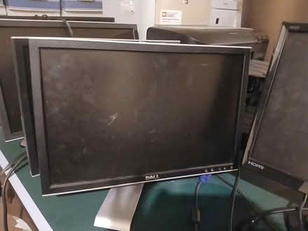 Photo of free Computer screens and printers (Eden prairie near 5 and Dell) #4