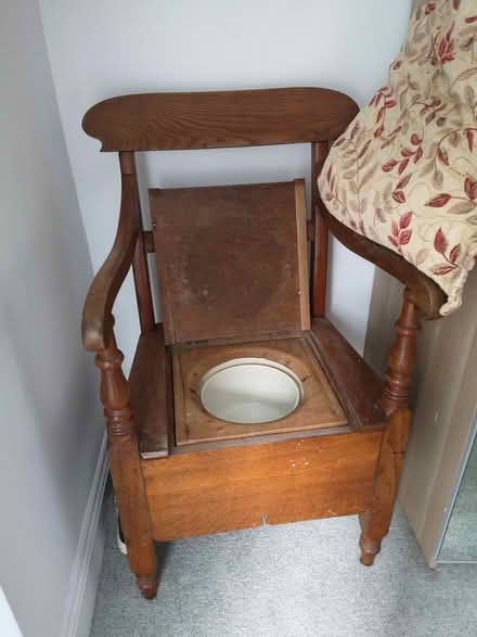 Photo of free Vintage commode (Churchtown) #1