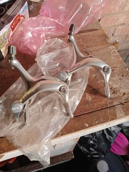 Photo of free Shimano road bike brakes (Dovecote BS37) #1