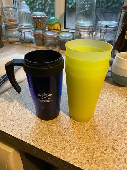 Photo of free X4 Plastic picnic tumblers (Oxford-Freegle CGA OX4) #1