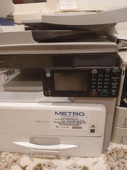 Photo of free Computer screens and printers (Eden prairie near 5 and Dell) #1