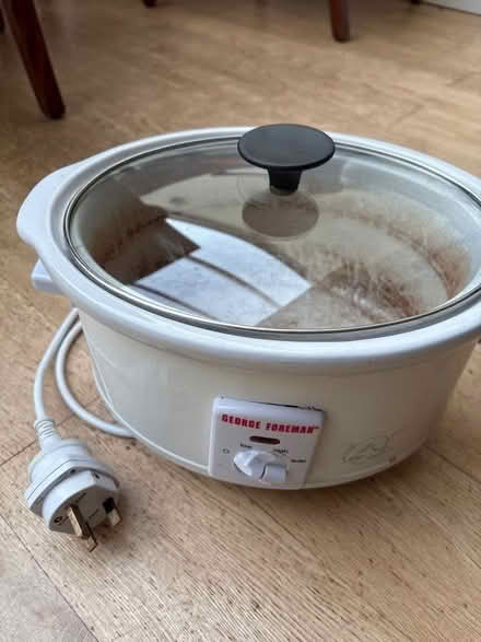 Photo of free Slowcooker (Southfields SW18) #3