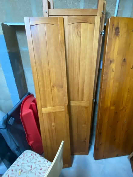 Photo of free Wooden wardrobe (Leckhampton) #1