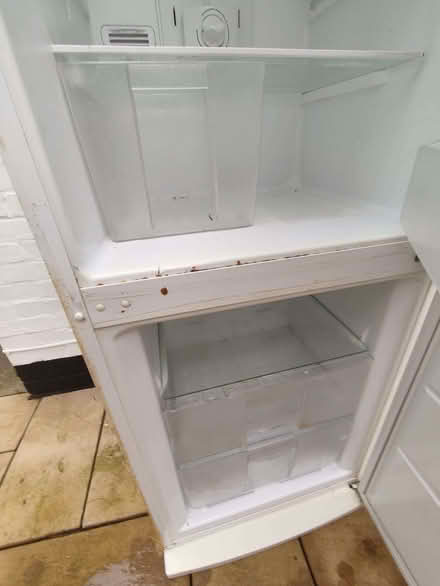 Photo of free Working Fridge Freezer (Hatch End HA5) #3