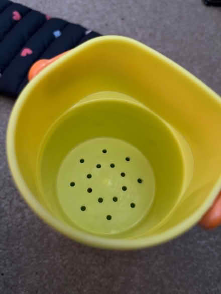 Photo of free Bath toy buckets (Peachcroft OX14) #2