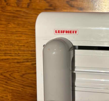 Photo of free leifheit foil, film & towel holder (BA14 6GA) #3