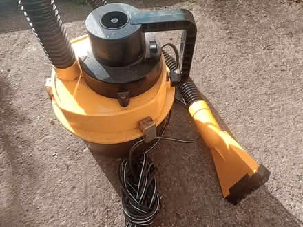 Photo of free Car vacuum (Henlow SG16) #2