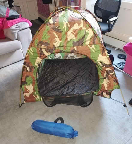 Photo of free 2 Camo play tents with carry bags (Bruntsfield EH10) #1