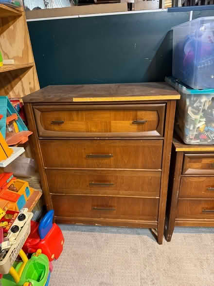 Photo of free 2 dressers (Linganore/ new market md 21774) #4