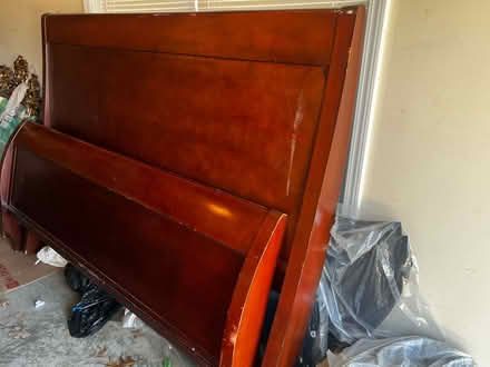 Photo of free King size Bed Frame & Mirror (Next to Villa Rica in Temple) #4