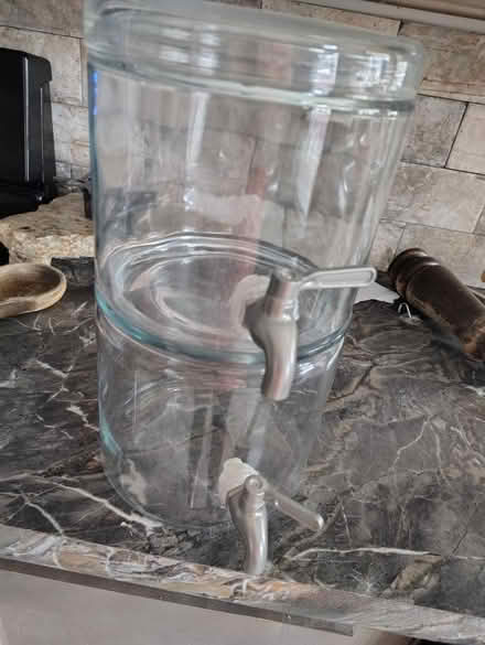 Photo of free 2Layer Glass Beverage Dispenser (76040) #1