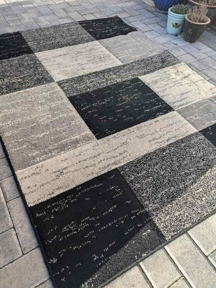 Photo of free Black and Grey Rug 120 x 170 (Kilnhouse Estate FY8) #2