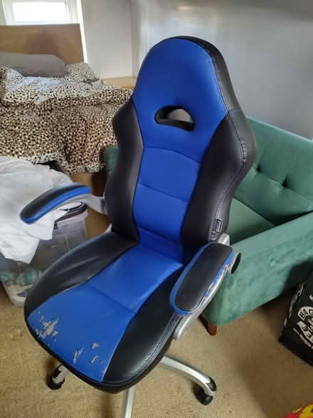 Photo of free Office / Gaming Chair (Westcliff-on-Sea) #2