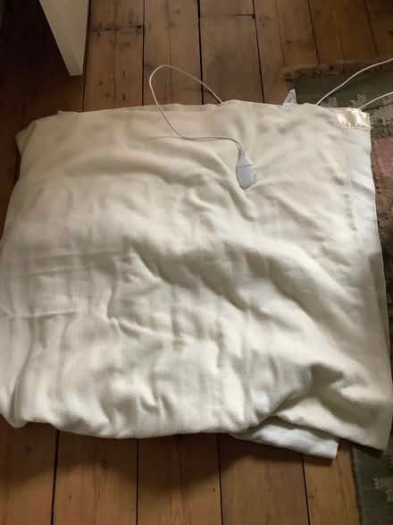 Photo of free Dreamland double electric over blanket (Cotteridge B30) #1