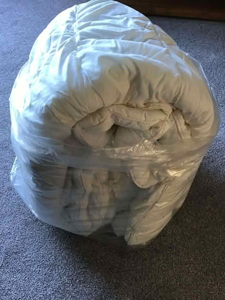Photo of free Double duvet (Kirkcaldy KY2) #1