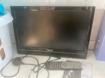 Photo of free Toshiba TV DVD player (Brimfield, Ludlow) #2