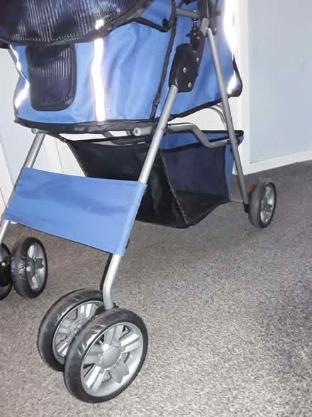 Photo of free Wheeled pet carrier (Blacon CH1) #3